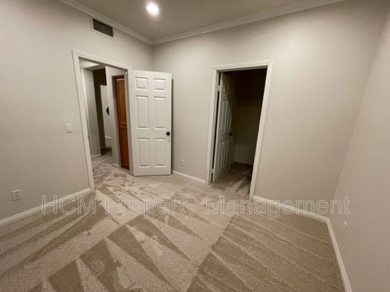 Beautiful single level home in Turtle Ridge's Whispering Glen property image