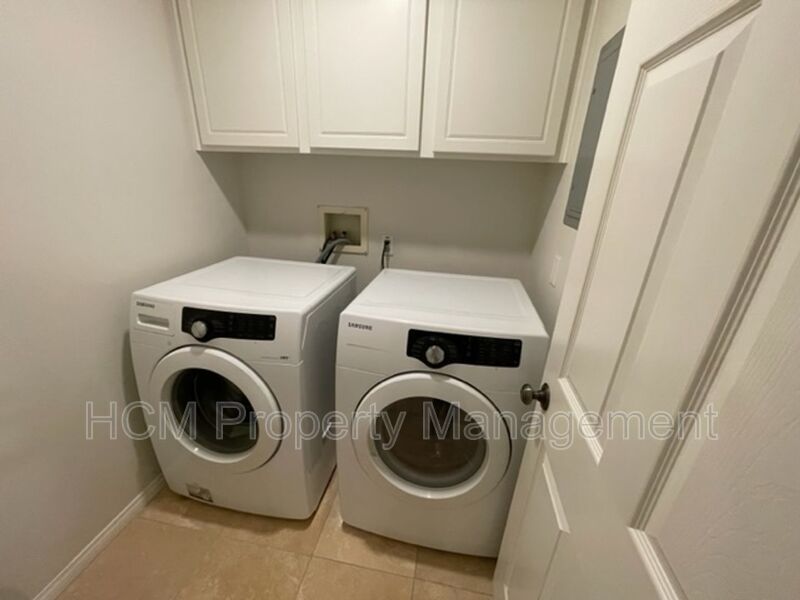 Beautiful single level home in Turtle Ridge's Whispering Glen property image