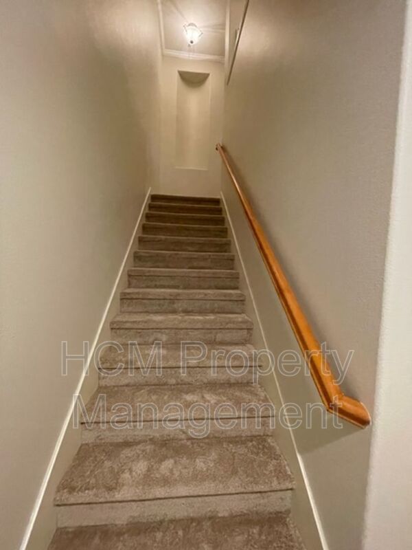 Beautiful single level home in Turtle Ridge's Whispering Glen property image