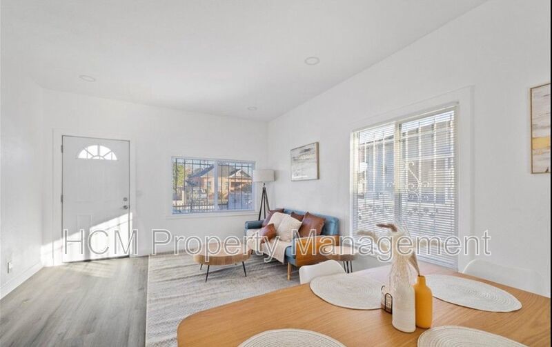 Renovated House- new appliances, cabinets, floor. property image