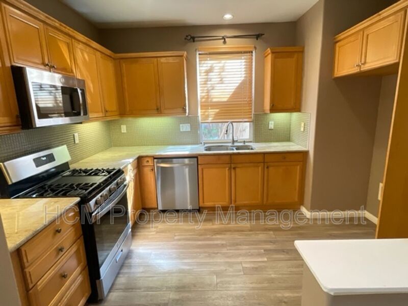 3 Bedroom 2 1/2 Bath Home in the Heart of Irvine property image