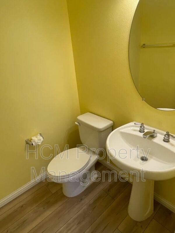 3 Bedroom 2 1/2 Bath Home in the Heart of Irvine property image