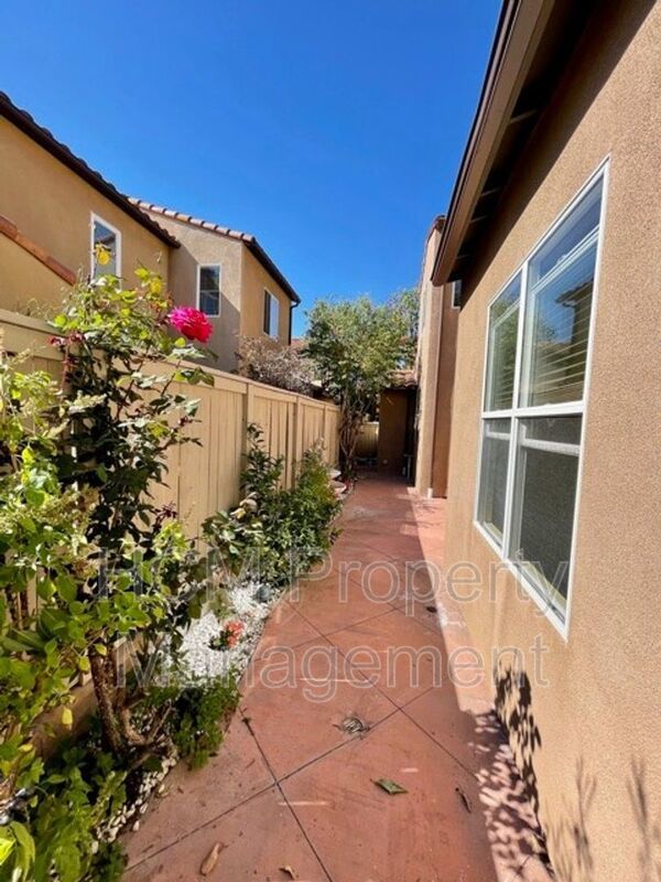 3 Bedroom 2 1/2 Bath Home in the Heart of Irvine property image