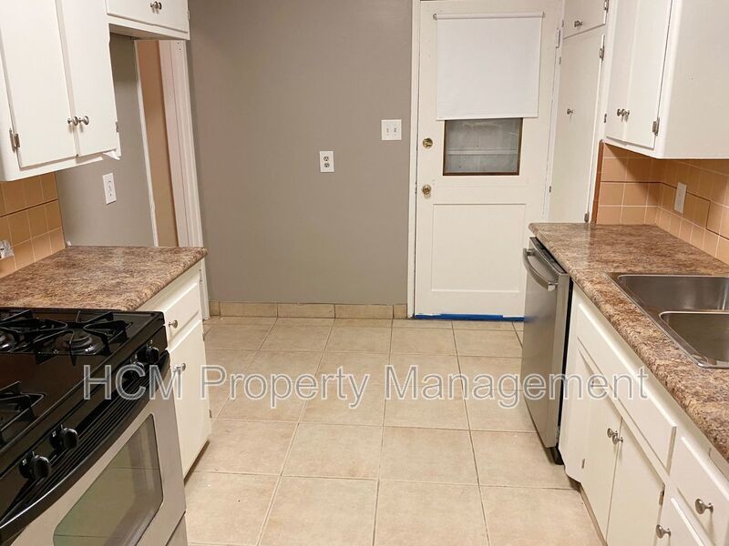 Nice Neighborhood North Long Beach 2 bd 1 bath Home property image