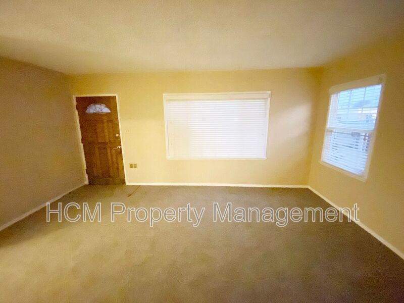 Nice Neighborhood North Long Beach 2 bd 1 bath Home property image