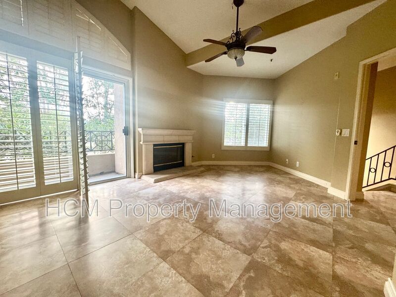 3 Bedroom spacious home in Aliso Viejo (Tivoli community) property image