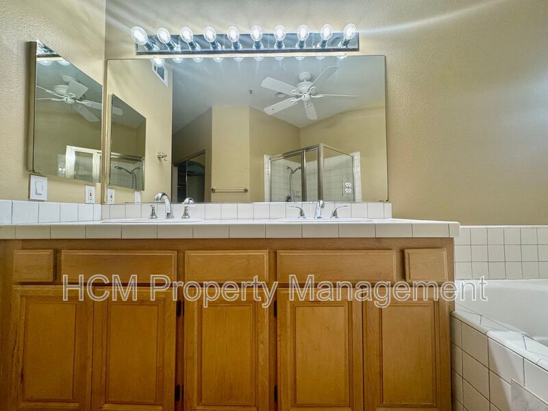 3 Bedroom spacious home in Aliso Viejo (Tivoli community) property image