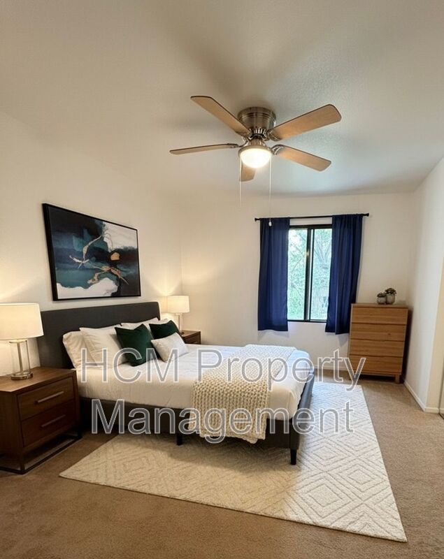 Pheasant Creek Condo 2 Bed | 2 Bath | Upper Unit w/ Vaulted Ceiling & Private Garage! property image