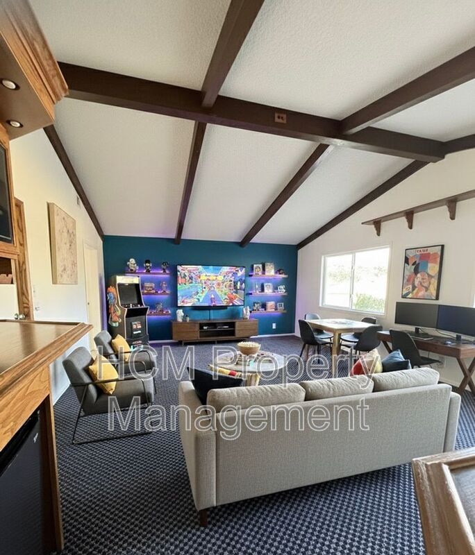 EXECUTIVE ENTERTAINER'S DREAM IN MISSION VIEJO! property image