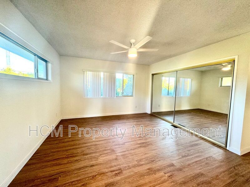 Beautiful newly renovated 4 Bedroom, 3 Bath Pool home in North Tustin property image