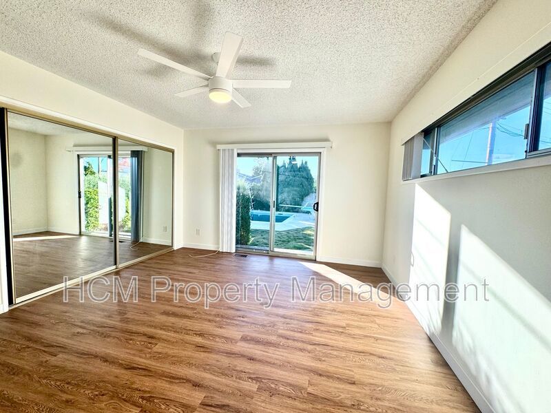 Beautiful newly renovated 4 Bedroom, 3 Bath Pool home in North Tustin property image