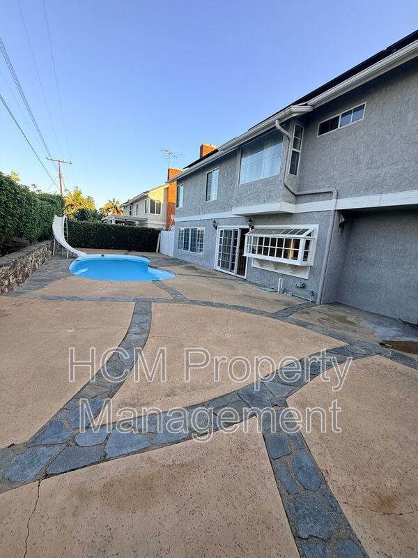 5BD/4BA POOL HOME IN ALTA VISTA SOUTH | SOLAR SAVINGS | $6,500/mo property image