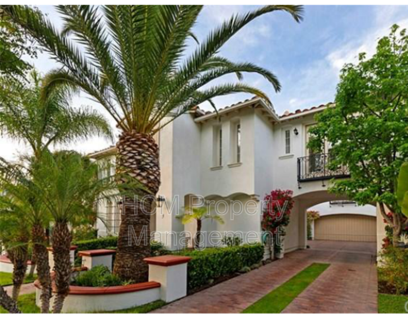 Stunning Estate in Exclusive Community Rose Gate in Northwood Pointe property image