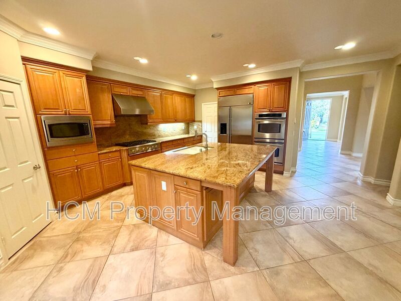 Beautiful 4 Bedroom, 4.5 Bathroom Home in Quail Hill property image