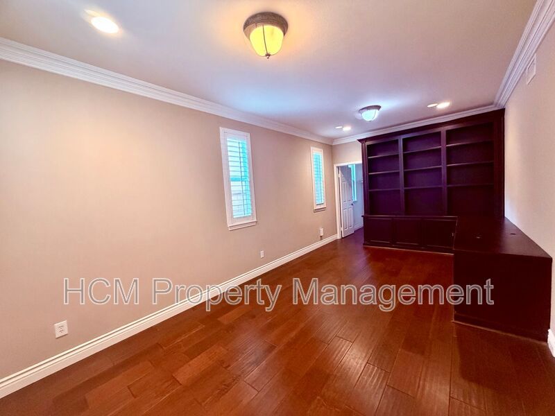 Beautiful 4 Bedroom, 4.5 Bathroom Home in Quail Hill property image