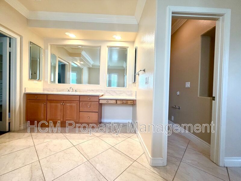 Beautiful 4 Bedroom, 4.5 Bathroom Home in Quail Hill property image