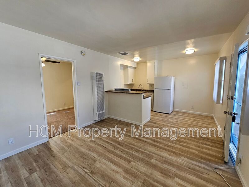 Welcome to 7240 Alabama, a 1-bedroom, 1-bathroom apartment located in the heart of Canoga Park, CA. property image