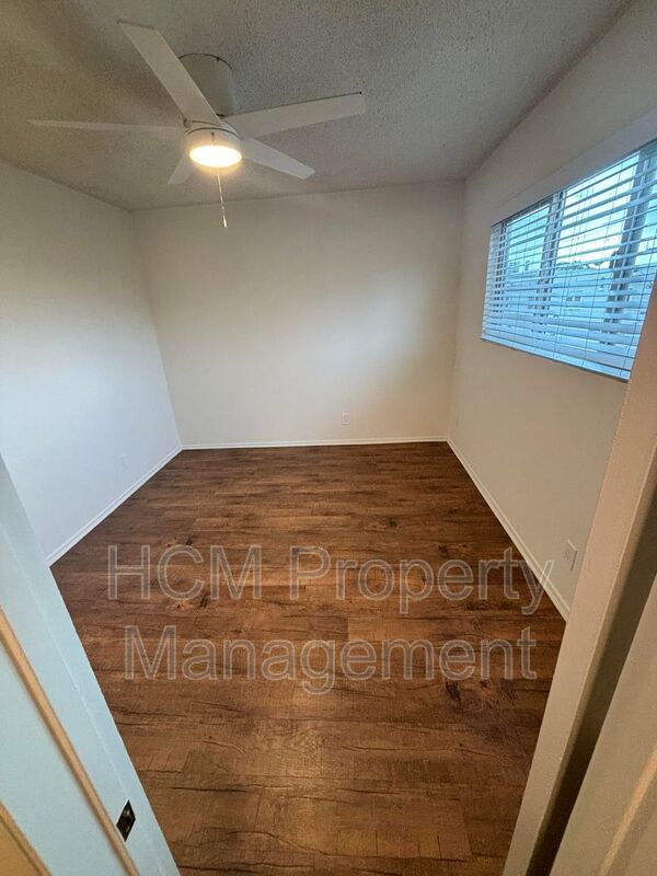 Welcome to 227 Strand St, a stunning one-bedroom, one-bathroom apartment located in the heart of Santa Monica property image