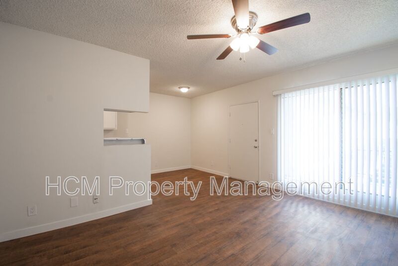 Welcome to 10121 Tabor, a stunning 2-bedroom, 2-bathroom apartment located in the heart of Palms property image