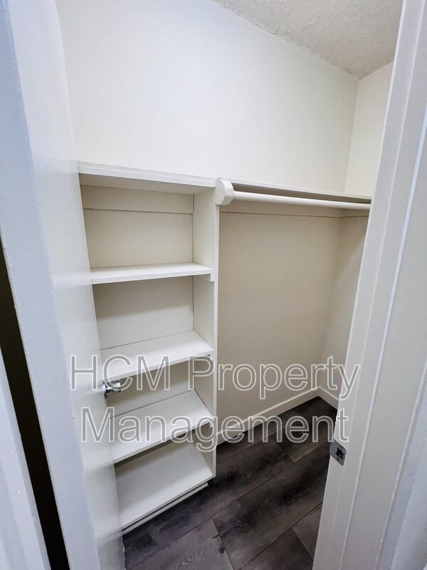 Introducing a bachelor apartment (no kitchen) in the heart of West Los Angeles! property image