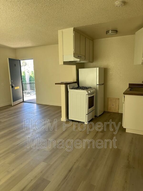 Welcome to 5616 Fair, a 1 bedroom, 1 bathroom apartment located in the heart of N. Hollywood, CA. property image