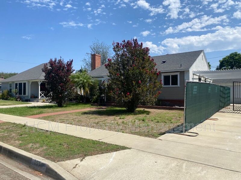 2 Bedroom Charmer in desirable Long Beach neighborhood property image