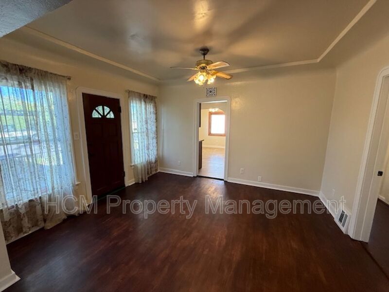 Corner lot home with Lots of Curb Appeal property image