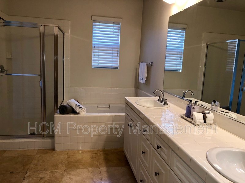 Wow, A Woodbury 3 BD, 2.5 BA Townhome property image