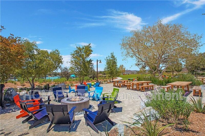 Beautiful 3 bedroom end unit in the heart of Rancho Mission Viejo property image