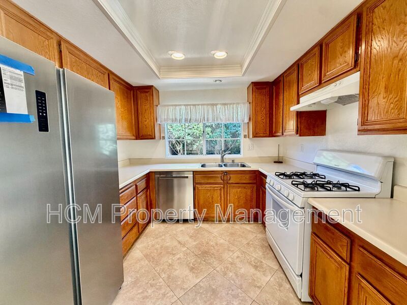 3 Bedroom spacious home in Irvine (Northwood Glen) property image