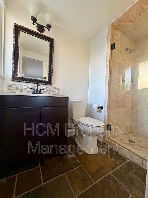 4 Bedroom Beautiful Tustin Cul-De-Sac Home property image