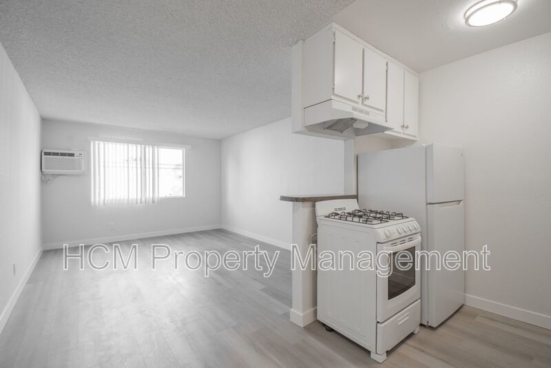 Welcome to 9216 Van Nuys Blvd, a perfect studio apartment located in the heart of Panorama City property image