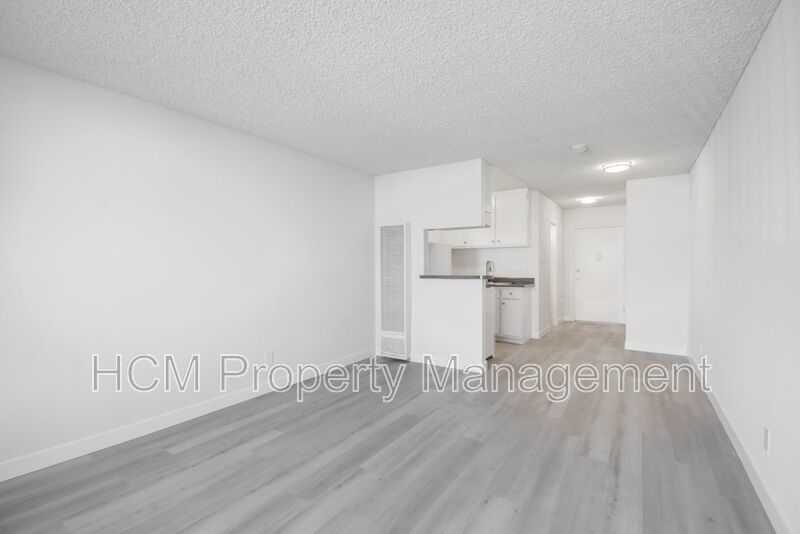 Welcome to 9216 Van Nuys Blvd, a perfect studio apartment located in the heart of Panorama City property image