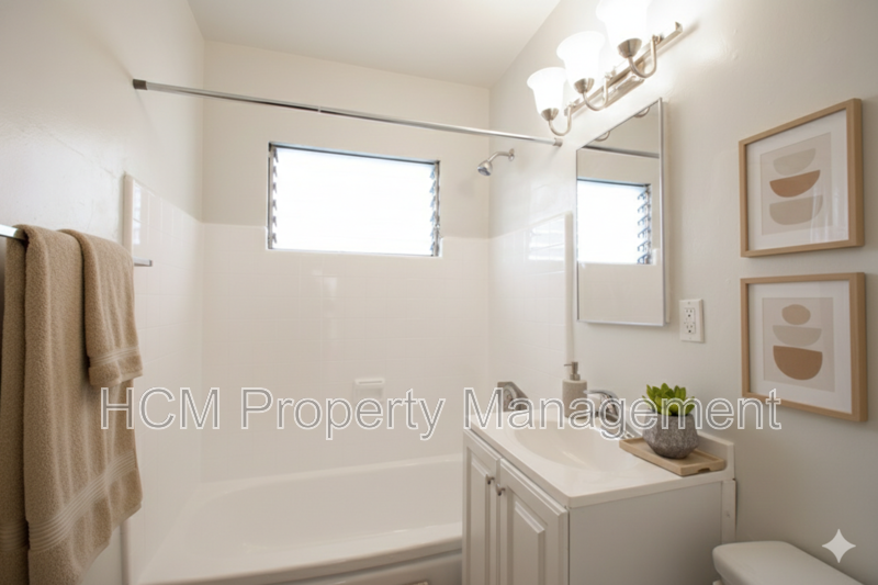 Welcome to 10121 Tabor, a stunning 2-bedroom, 2-bathroom apartment located in the heart of Palms property image