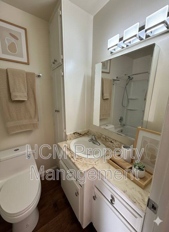 Experience the best of Santa Monica living in this stunning 1 bed, 1 bath apartment, conveniently located just 2.5 blocks from the beach!!! property image