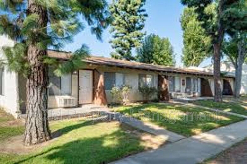 Welcome to 7781 Archibald Ave, a spacious studio apartment located in the heart of Rancho Cucamonga property image