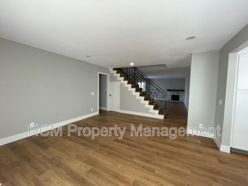 Remodeled Pool Home in Costa Mesa property image