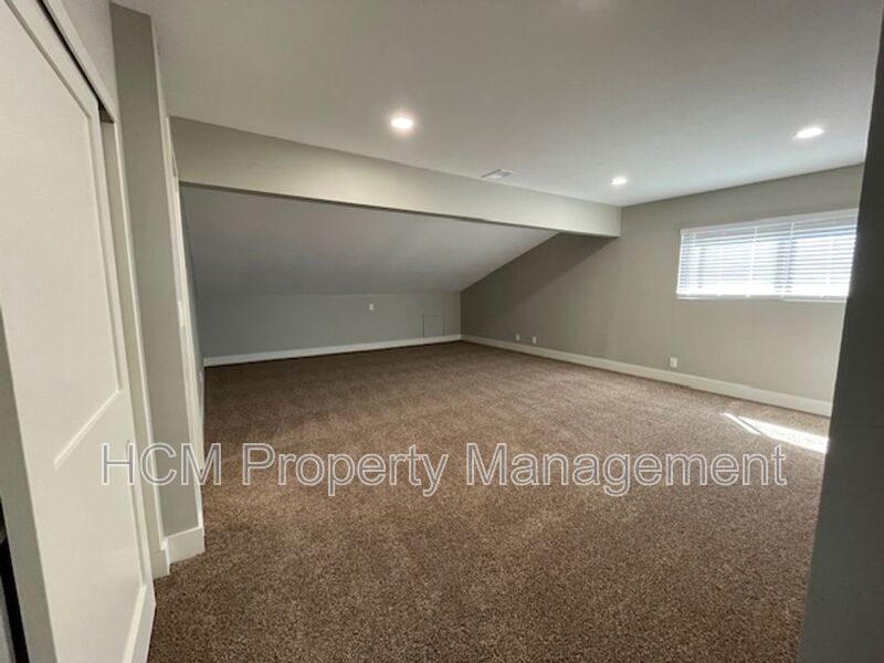 Remodeled Pool Home in Costa Mesa property image