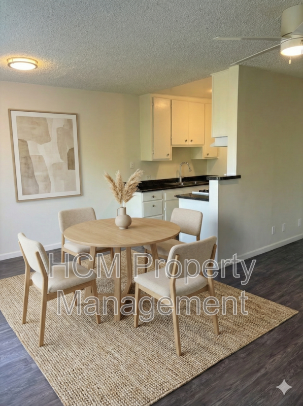 Welcome to 4112 Grand View Blvd, a beautiful 2-bedroom, 2-bathroom apartment located in Mar Vista property image