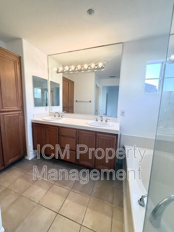 Ladera Ranch Home with Owned Solar & Resort-Style Amenities! 3 Bed + Loft | 3 Bath | 1,850 sq. ft.* property image