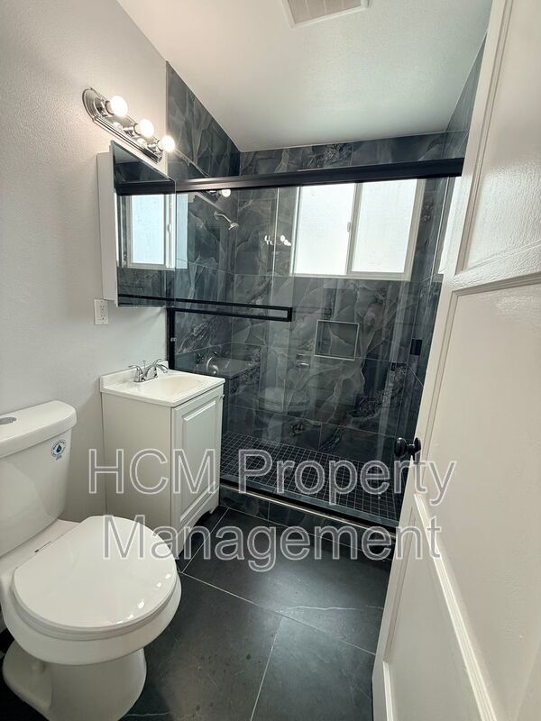 Newly Renovated Sunny Lakewood Classic | Move-In Ready | 2BD 1BA property image