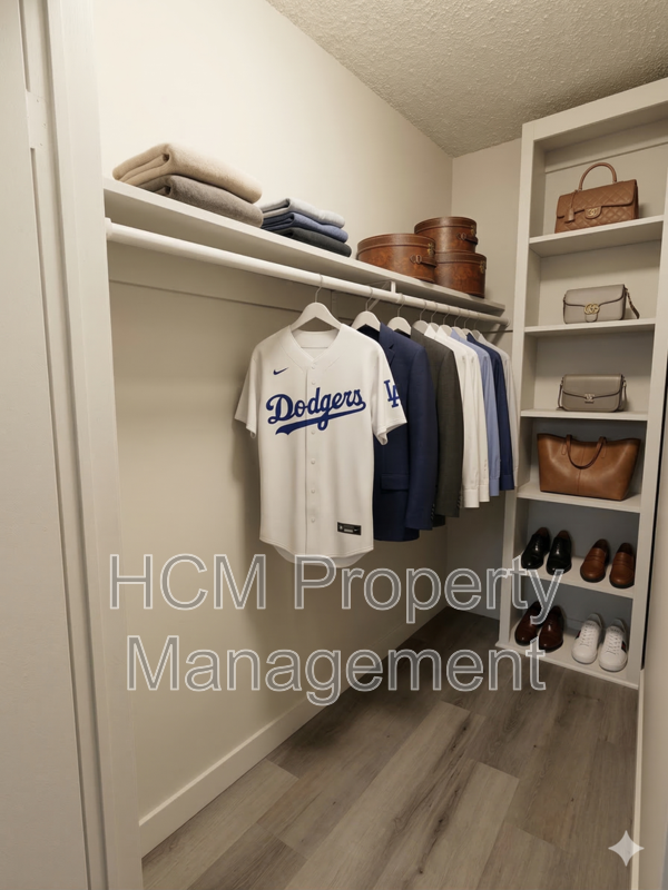 Experience the best of Palms living in this perfect Bachelor Apartment! property image