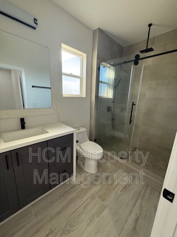 Beautiful 3 bedroom, 2 bath unit  in Westminster property image