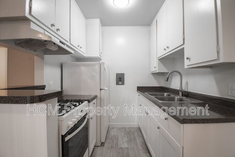 Welcome to 3439 Vinton Ave, a charming 1bed, 1bath apt located in the heart of Palms. property image
