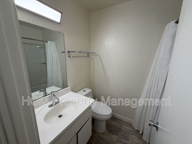 Beautifully Updated Studio in the Heart of North Hollywood property image