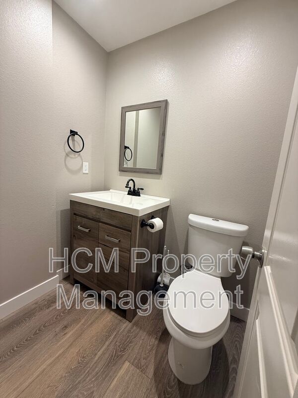 Beautiful 4 Bedroom, 2.5 Bathroom Home in Orange property image