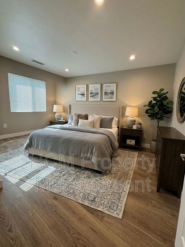 Beautiful 4 Bedroom, 2.5 Bathroom Home in Orange property image