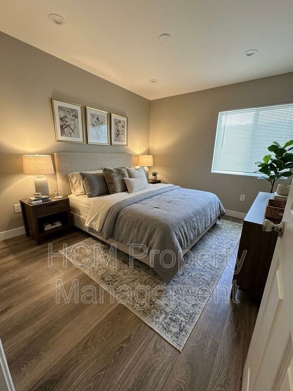 Beautiful 4 Bedroom, 2.5 Bathroom Home in Orange property image