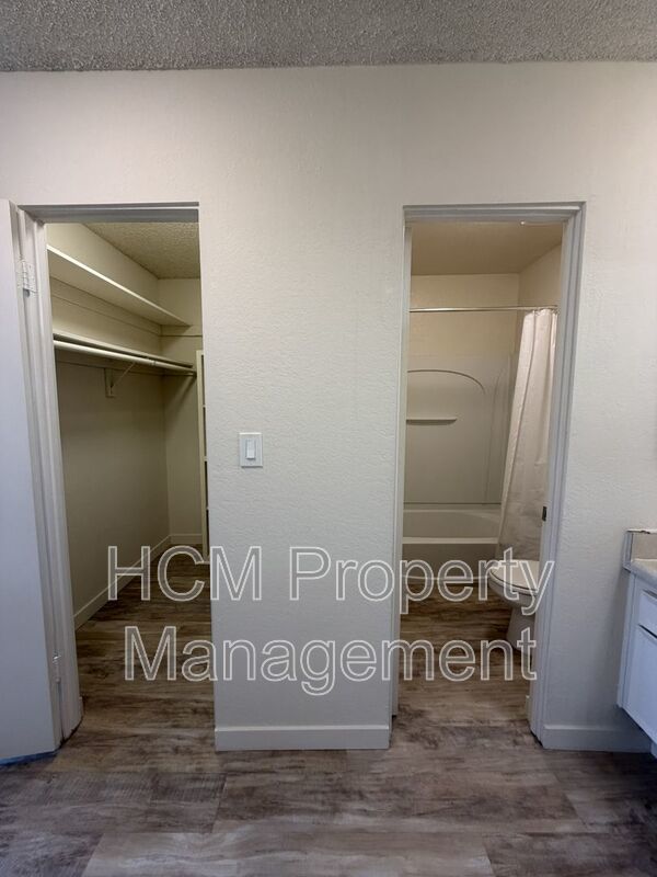 Updated One Bedroom Apartment in Prime NoHo Location property image