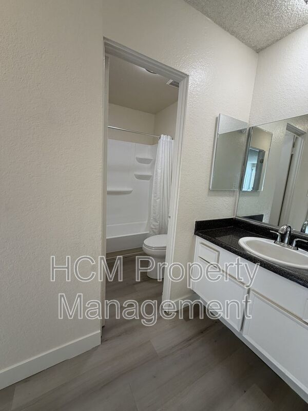 Remolded One Bedroom Apartment Home in Prime Noho. property image